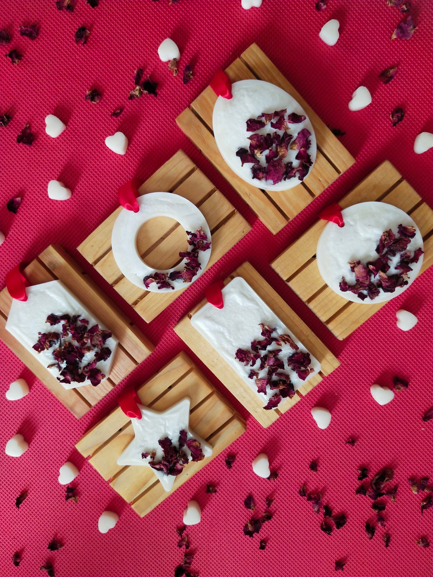 Rose wax sachet
